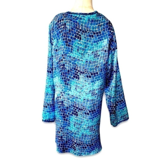 Victoria's Secret Blue Satin Chemise Lounge Wear Sz L Long Sleeves - Picture 2 of 8